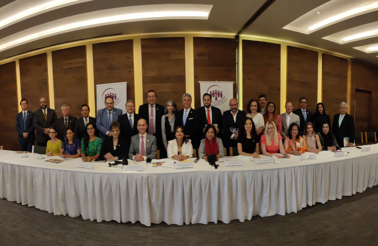 RECONOCEN CÚPULAS EMPRESARIALES A CLARA BRUGADA